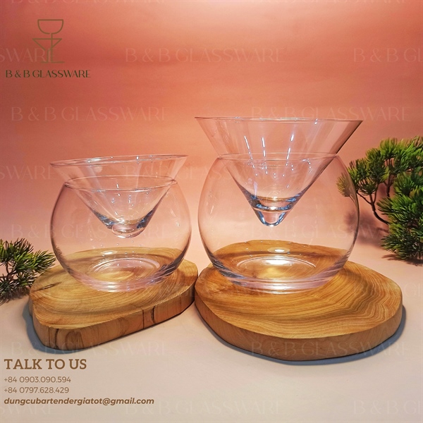 Ly Hình Nón Úp Ngược Lớn 3