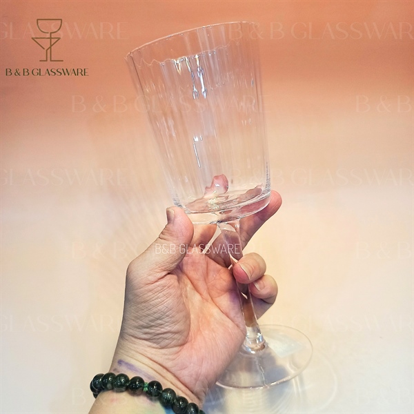 Ly Cocktail Sọc Chân Cao Ren - ảnh 2