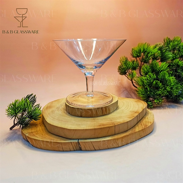 Ly Cocktail Martini Form Xòe Chân Ngắn