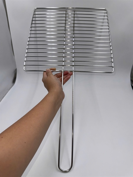 Vỉ Nướng Inox Có Tay Cầm – Vuông 30cm x 30cm - ảnh 2