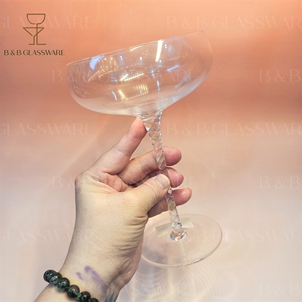 Ly Cocktail Coupe Chân Xoắn 300ml - ảnh 2