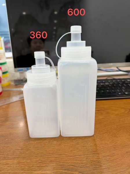 Chai Sốt Vuông Nhựa 600ml