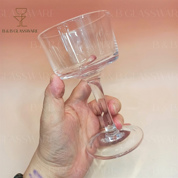 Ly Coupe Vuông Trơn - ảnh 2