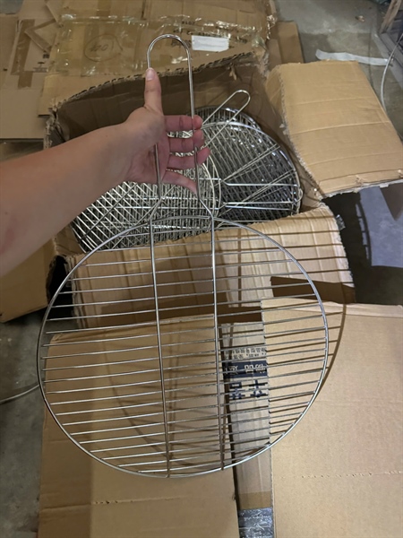 Vỉ Nướng Tròn Có Tay Cầm – Size 38cm 3